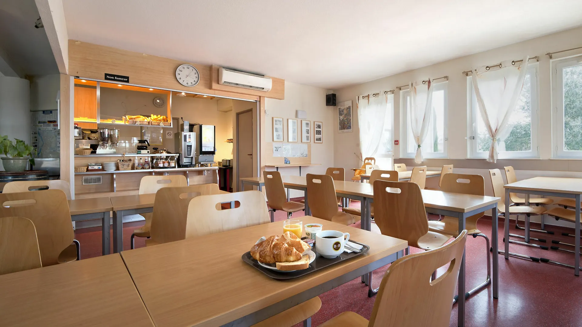 B&B Hotel Valence Sud  Valence (Drome)